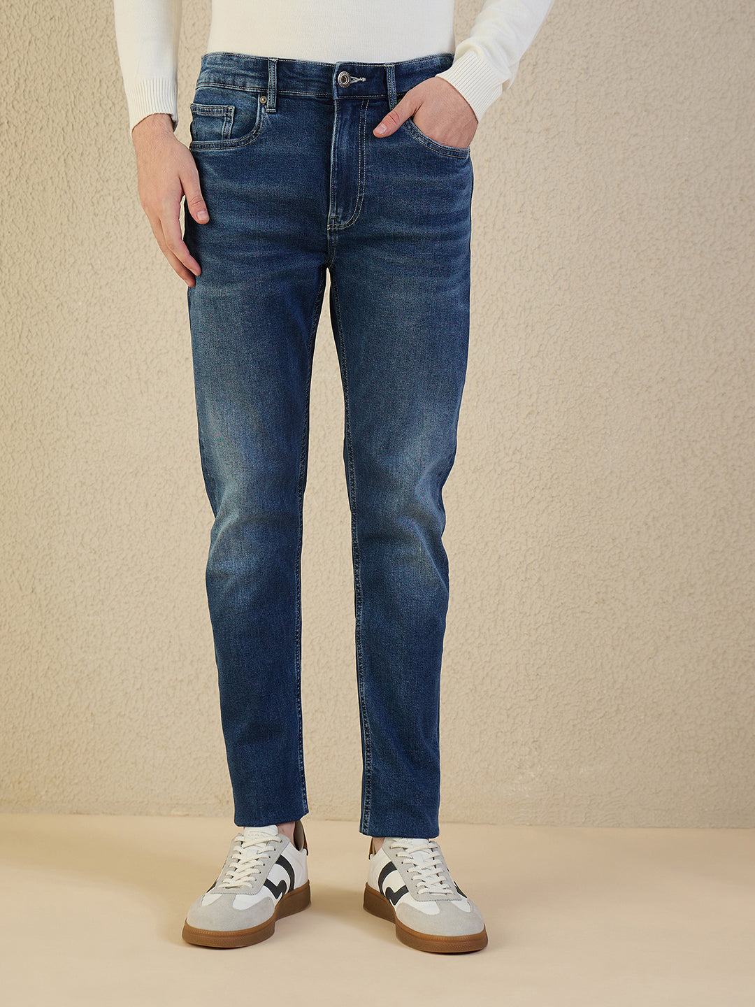 Iconic Men Blue Solid Slim Fit Jeans