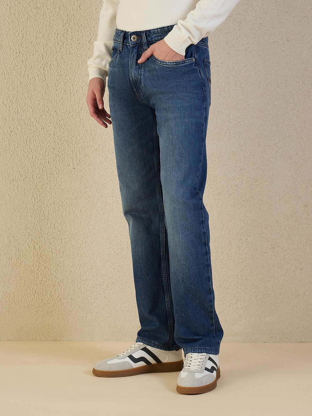 Iconic Men Blue Solid Pure Cotton Regular Fit Jeans