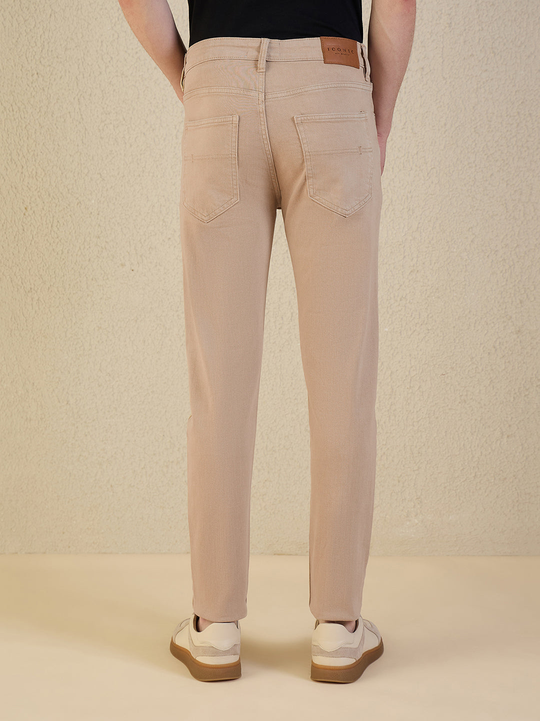 Iconic Men Brown Solid Slim Fit Jeans