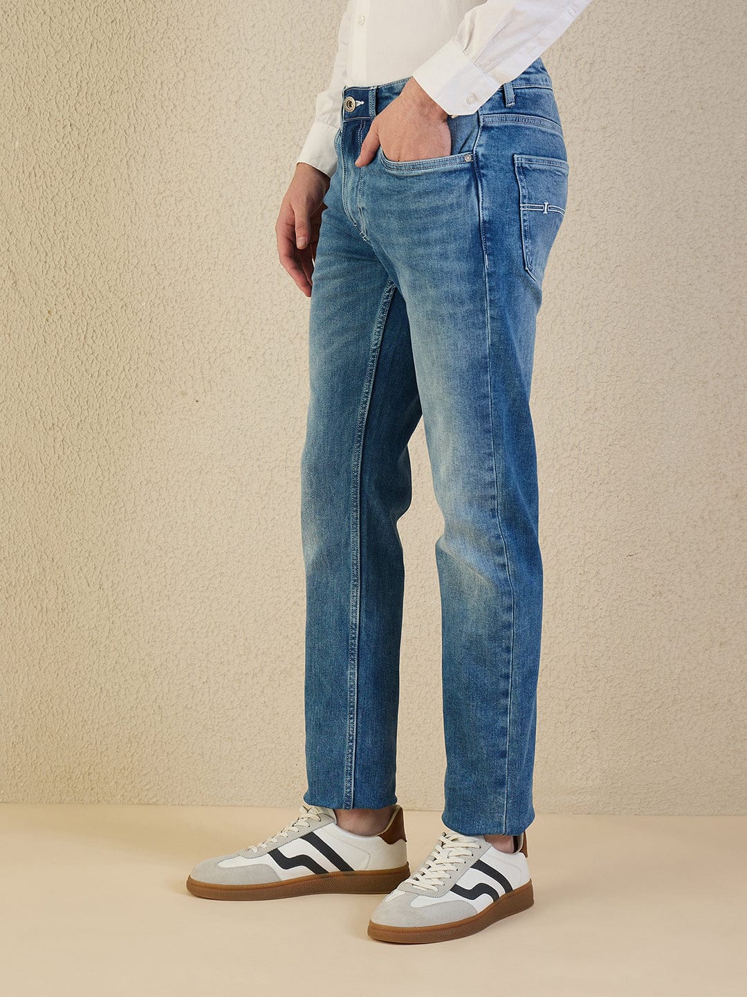 ICONIC Men Blue Slim Fit Jeans