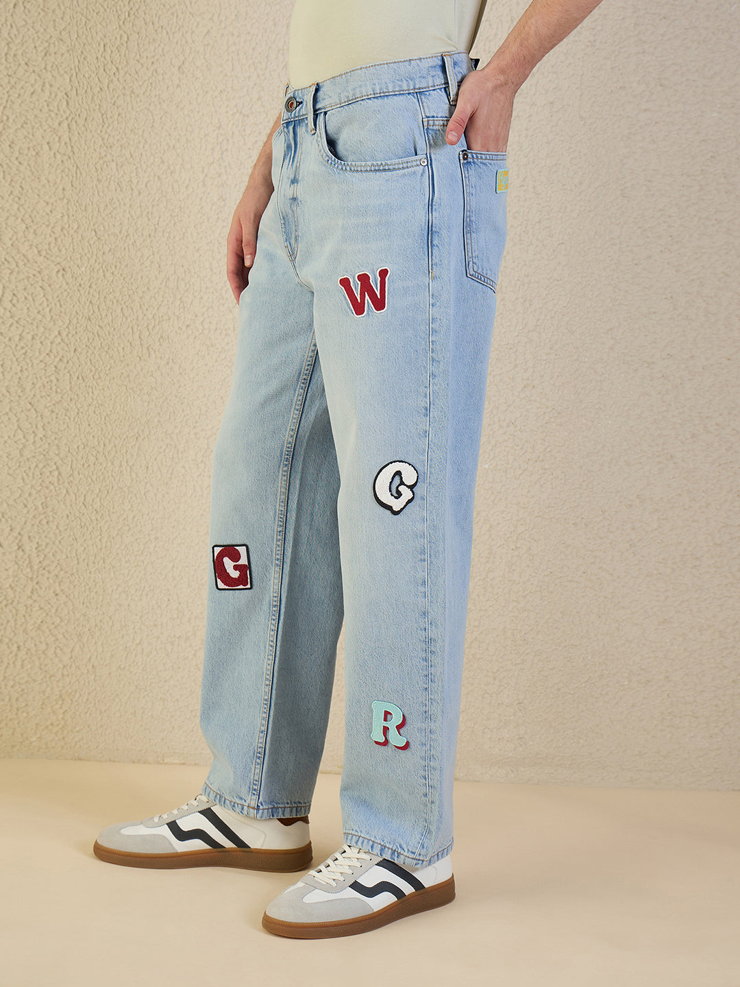 Iconic Men Blue Solid Pure Cotton Loose Fit Jeans