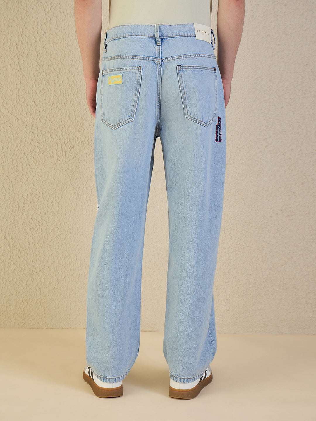 Iconic Men Blue Solid Pure Cotton Loose Fit Jeans