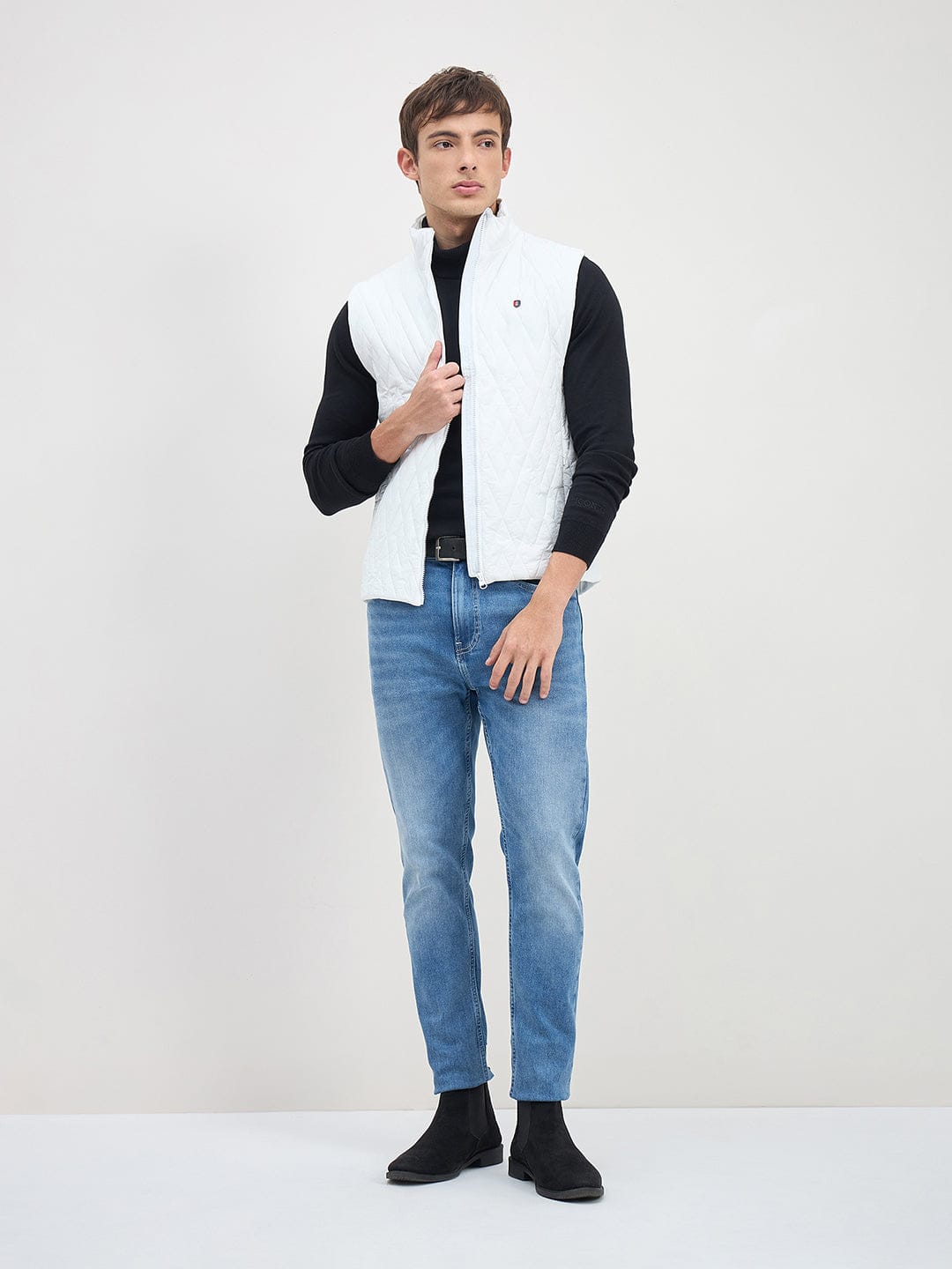 ICONIC Men White Quilted Regular Fit Hoodie Jacket