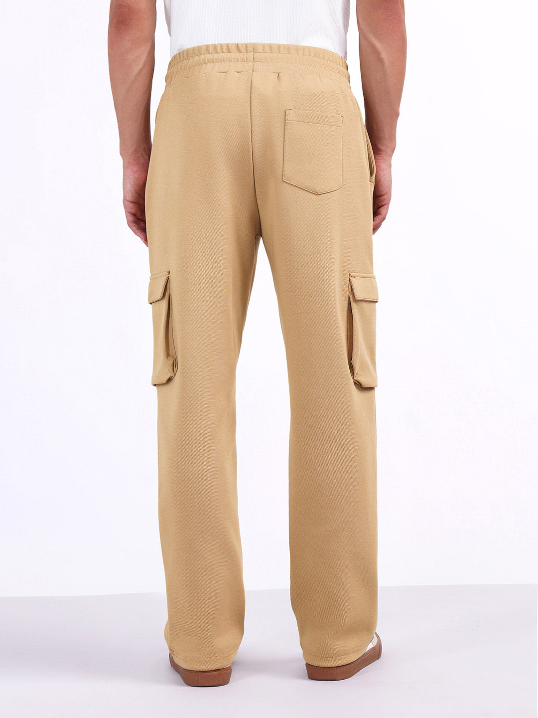 Iconic Men Beige Relaxed Fit Coloublocked Sweatpant