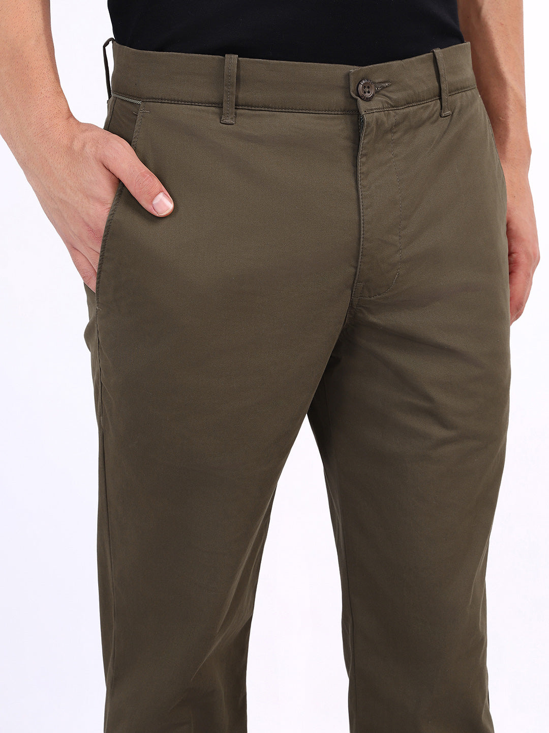 Iconic Men Green Regular Fit Solid Trouser