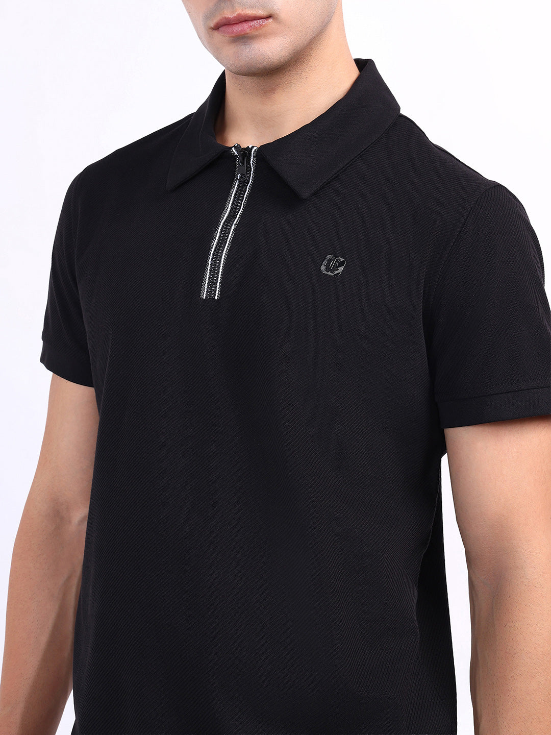 Iconic Men Black Textured Polo Tshirt