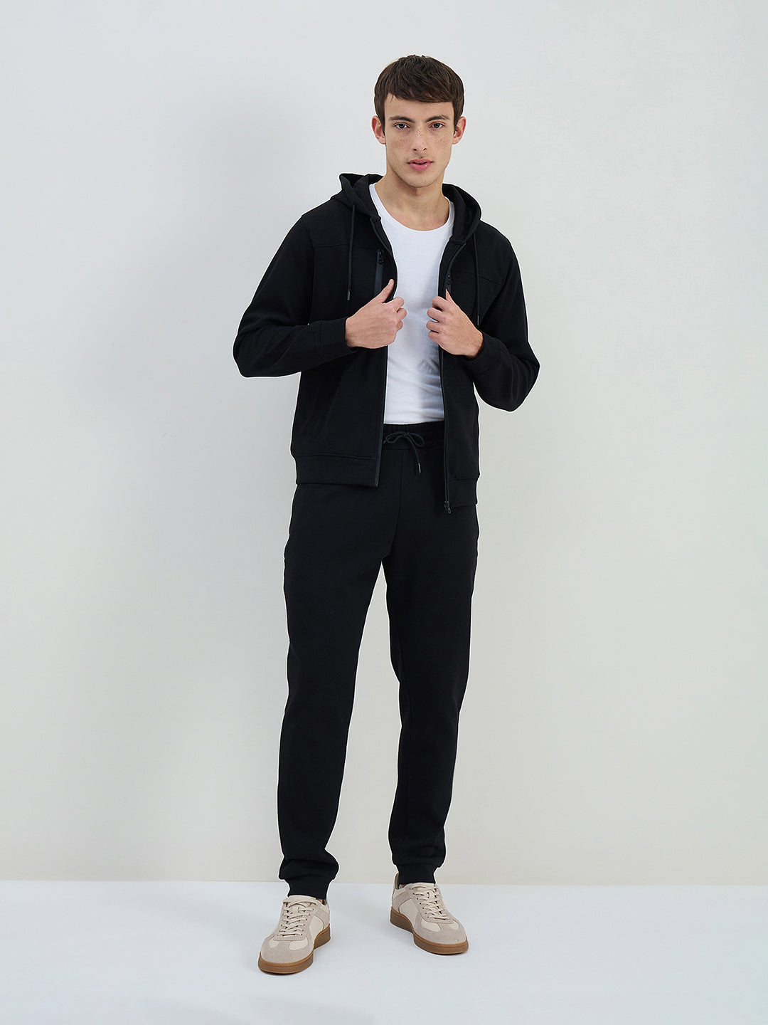 Iconic Men Black Solid Hoodie