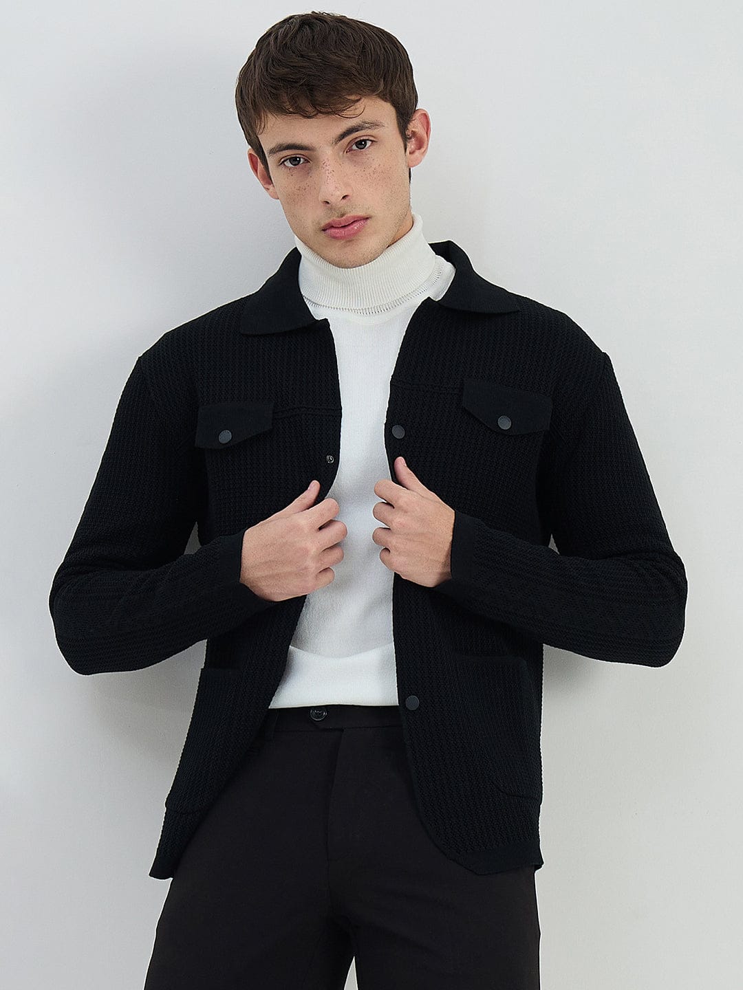 Iconic Men Black Solid Collared Sweatshirt