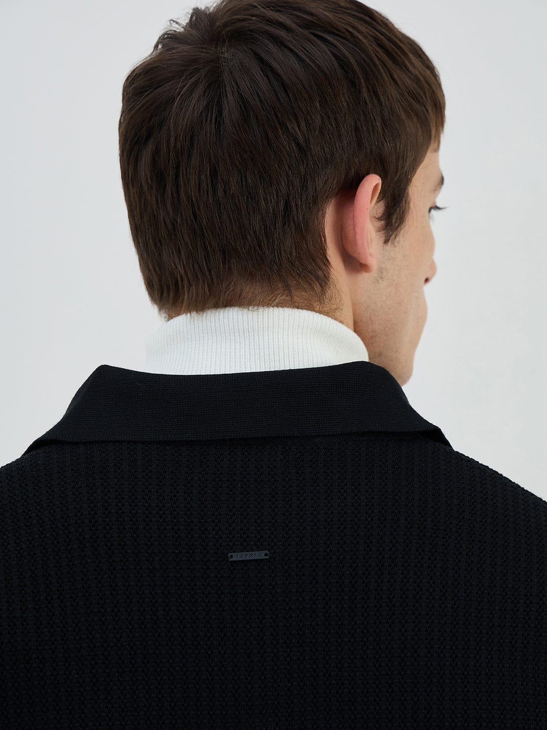 Iconic Men Black Solid Collared Sweatshirt