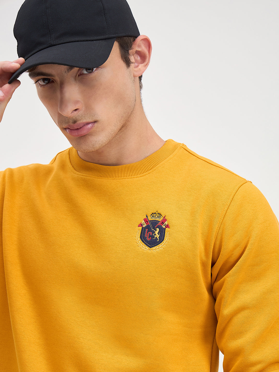 ICONIC Men Yellow Crew Neck Regular Fit Fleece Sweatshirt