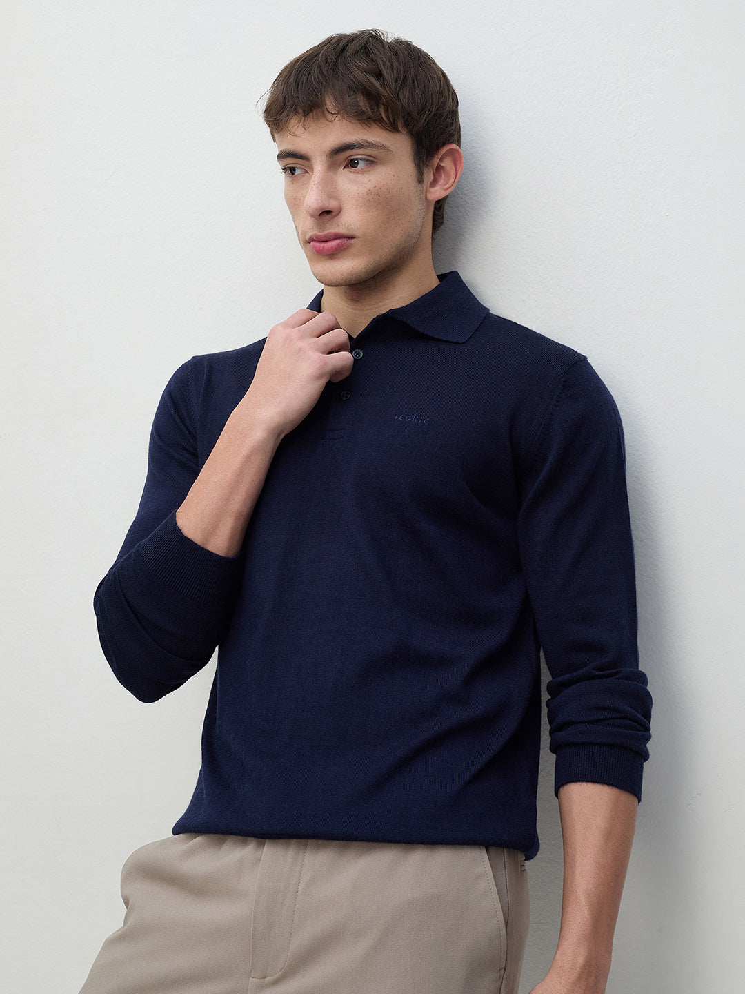 ICONIC Men Navy Blue Regular Fit Sweater