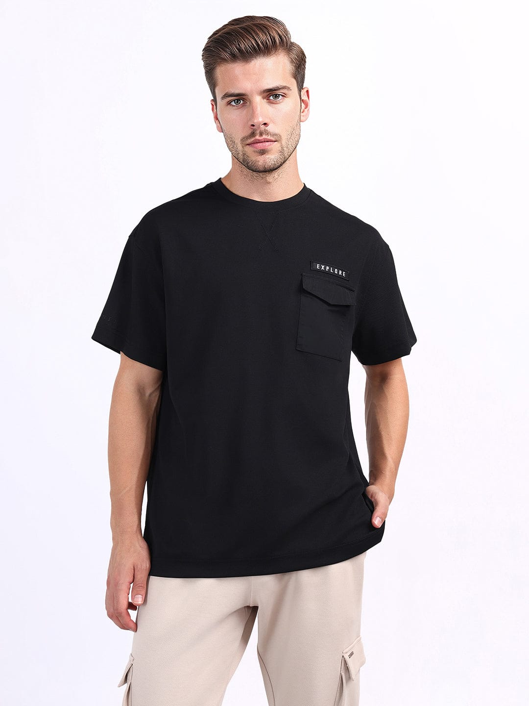 Iconic Men Black Solid Crew Neck Tshirt