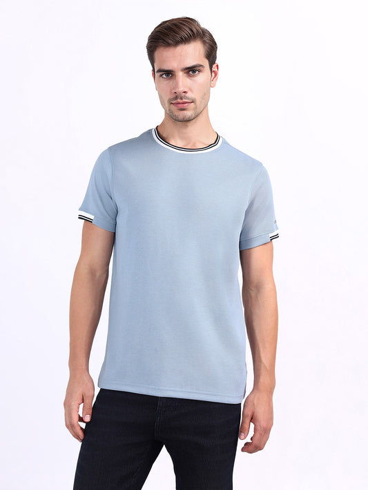 Iconic Men Blue Textured Crew Neck Tshirt
