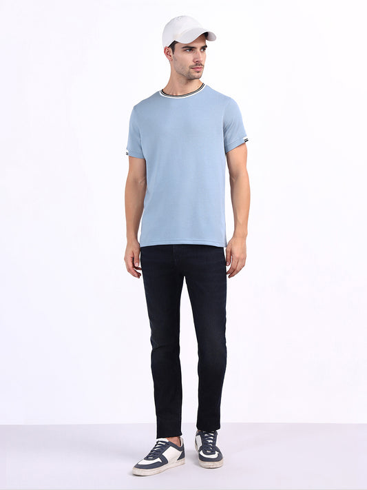 Iconic Men Blue Textured Crew Neck Tshirt