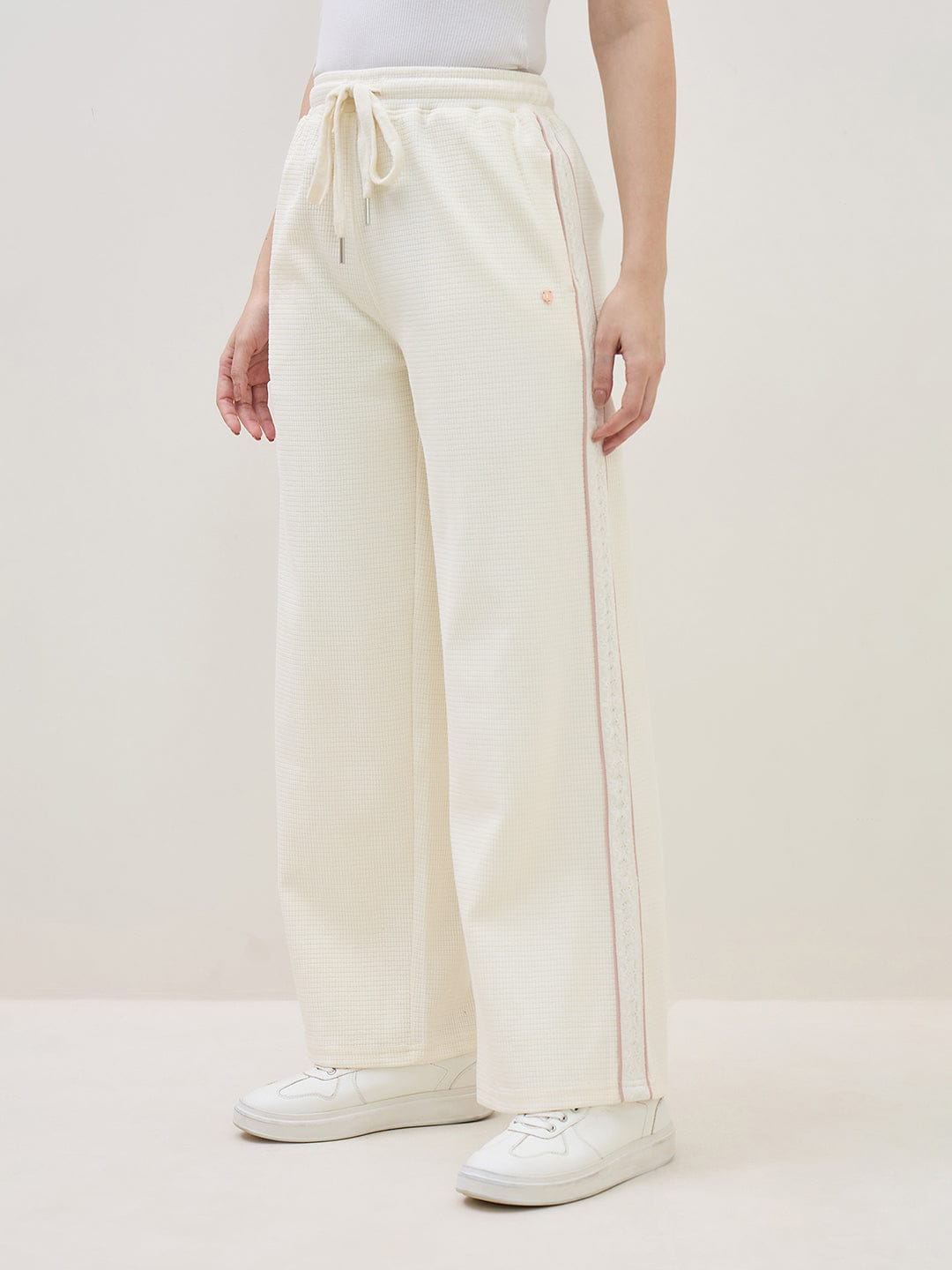 ICONIC Women Cream Straight Fit Sweatpant