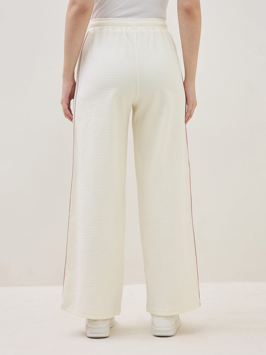 ICONIC Women Cream Straight Fit Sweatpant