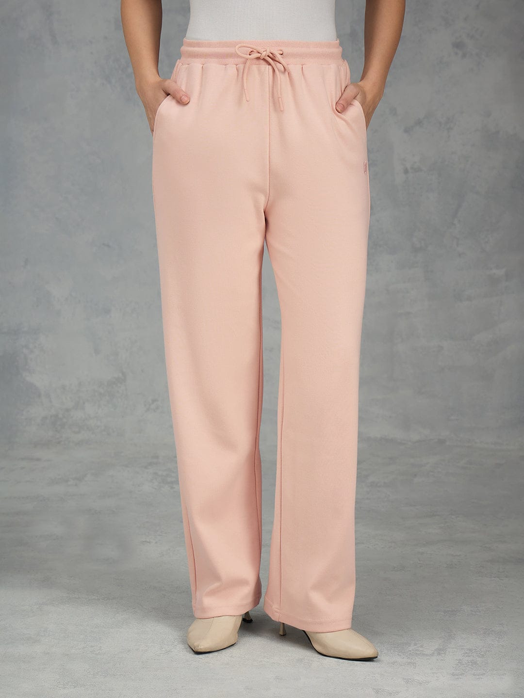 Iconic Women Peach Solid Straight Fit Sweat Pant