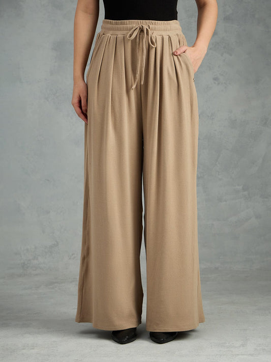 Iconic Women Brown Solid Straight Fit Sweat Pant