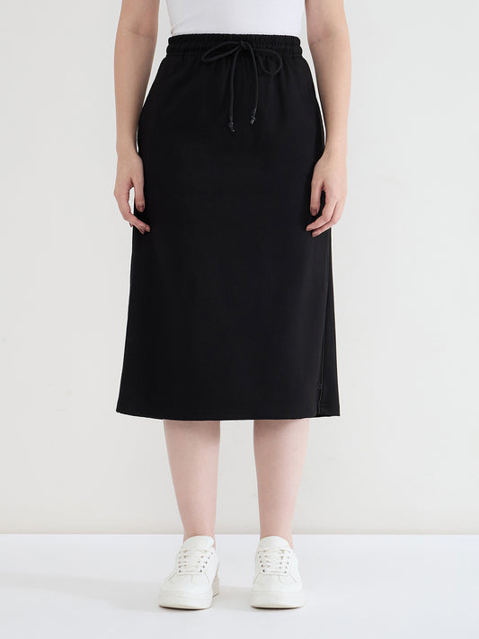 Iconic Women Black Solid Midi Skirt
