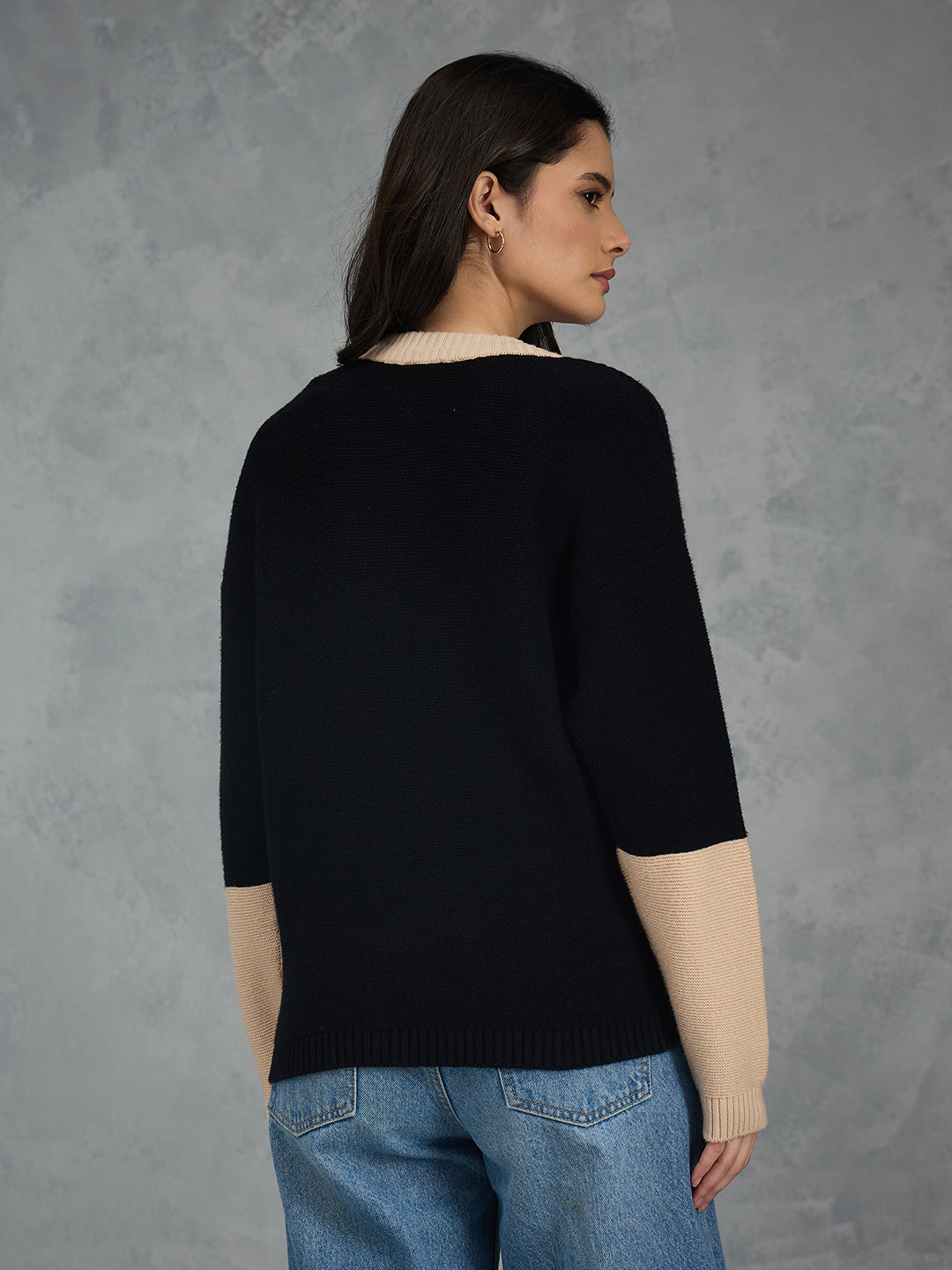 Iconic Women Multicolor Textured Round Neck Sweater