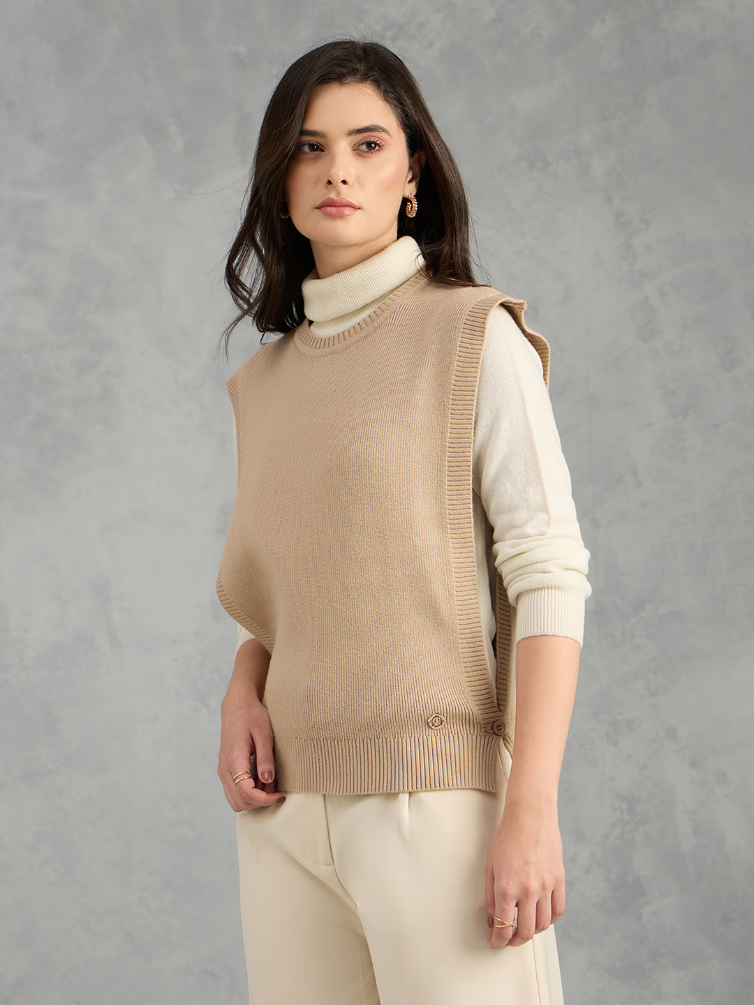 Iconic Women Beige Textured Round Neck Straight Fit Sweater