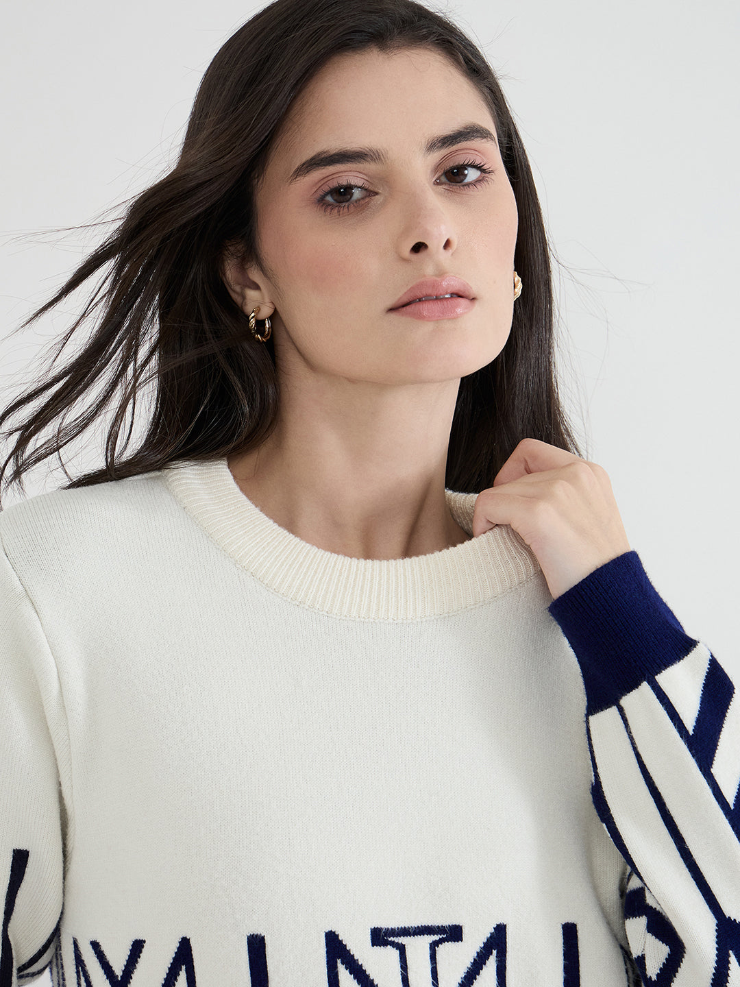 Iconic Women White Textured Round Neck Sweater