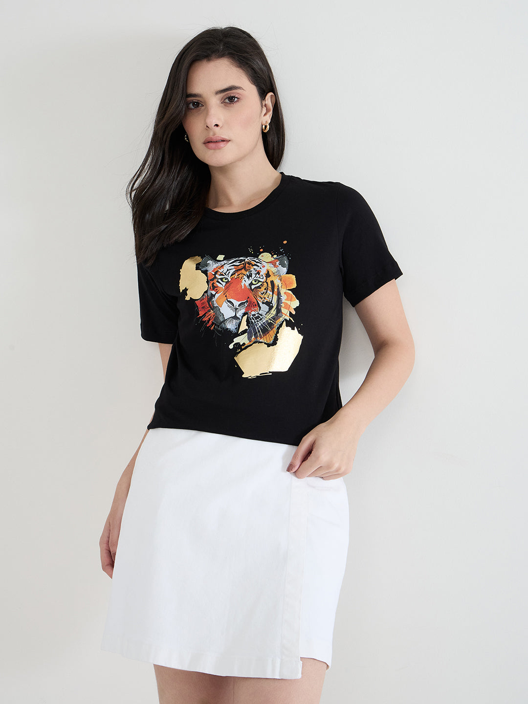 Iconic Women Black Printed Pure Cotton Round Neck T-Shirt