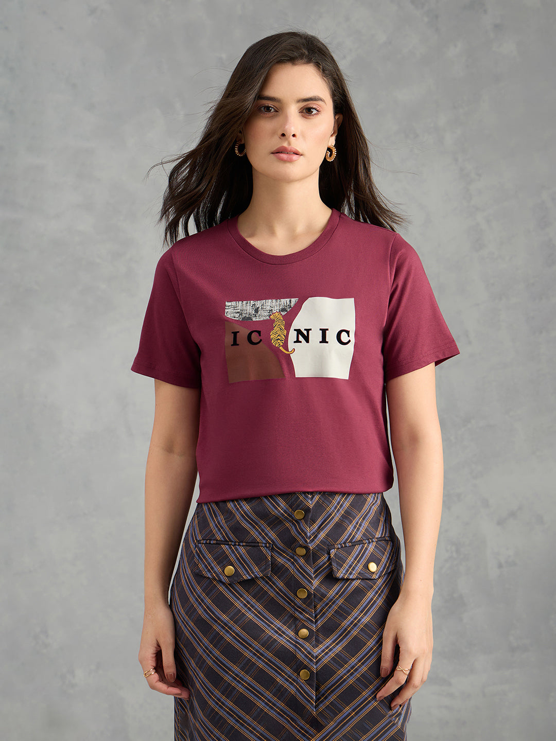 Iconic Women Maroon Printed Pure Cotton Round Neck T Shirt