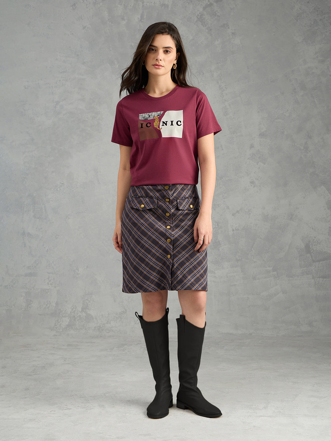 Iconic Women Maroon Printed Pure Cotton Round Neck T Shirt