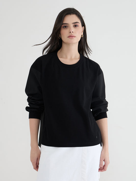 Iconic Women Black Solid Round Neck Boxy Fit T-Shirt