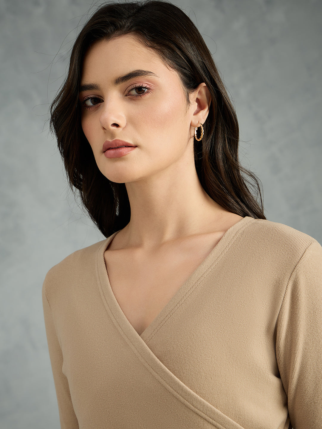 Iconic Women Beige Solid V Neck Top