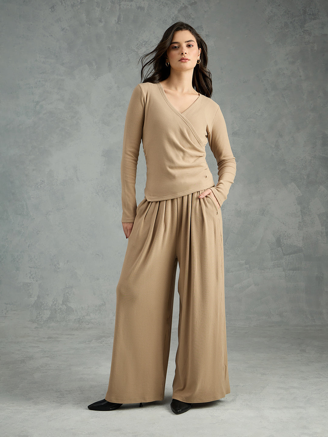 Iconic Women Beige Solid V Neck Top