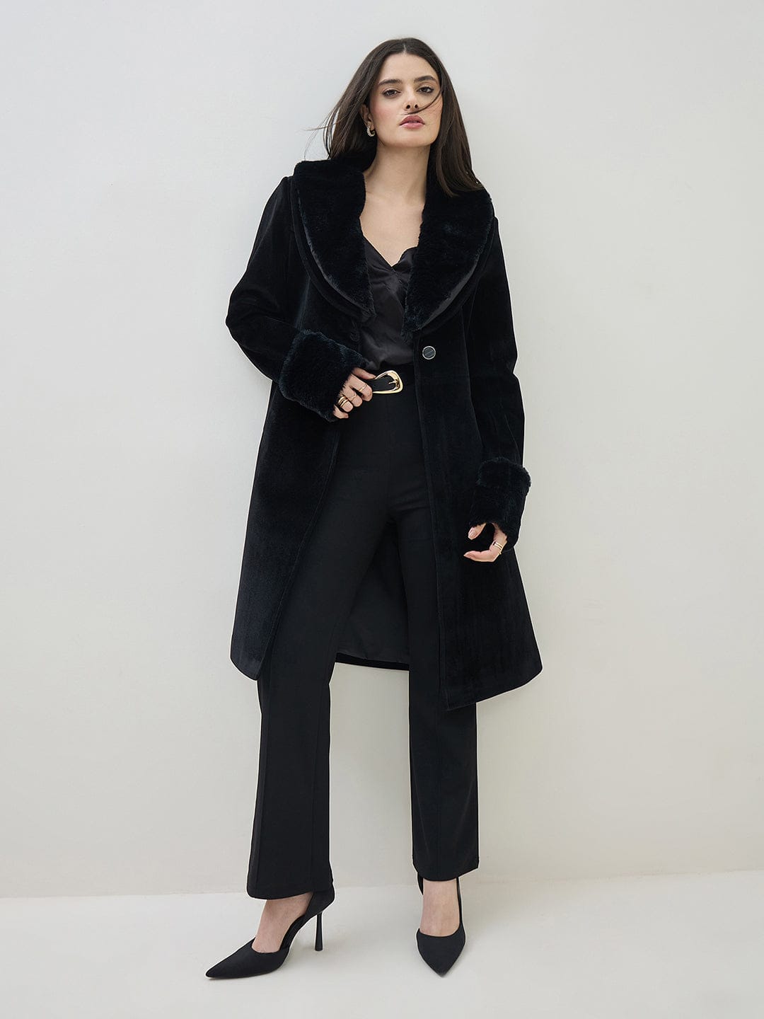 ICONIC Women Black Notch Lapel Detachable Fur Overcoat