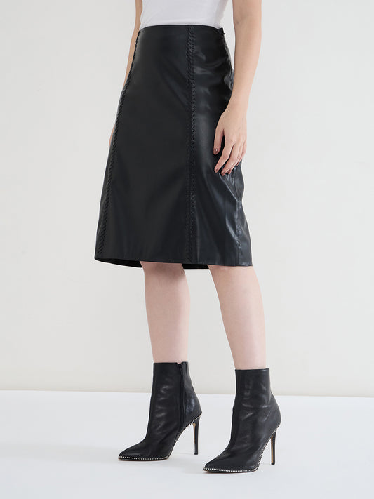 Iconic Women Black Solid Straight Fit Midi Skirt
