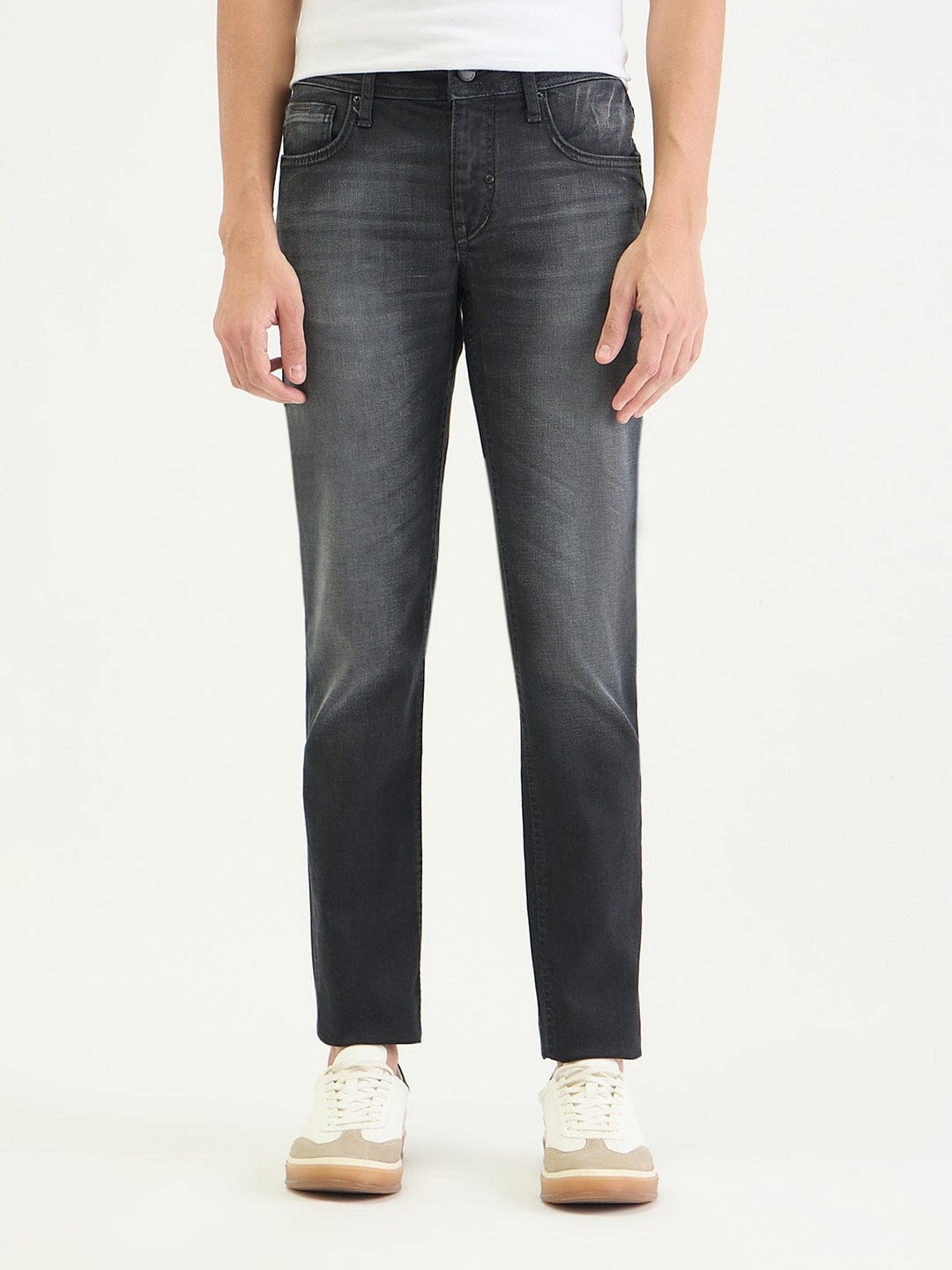 Antony Morato Men Tapered Fit Charcoal Black Solid Jeans