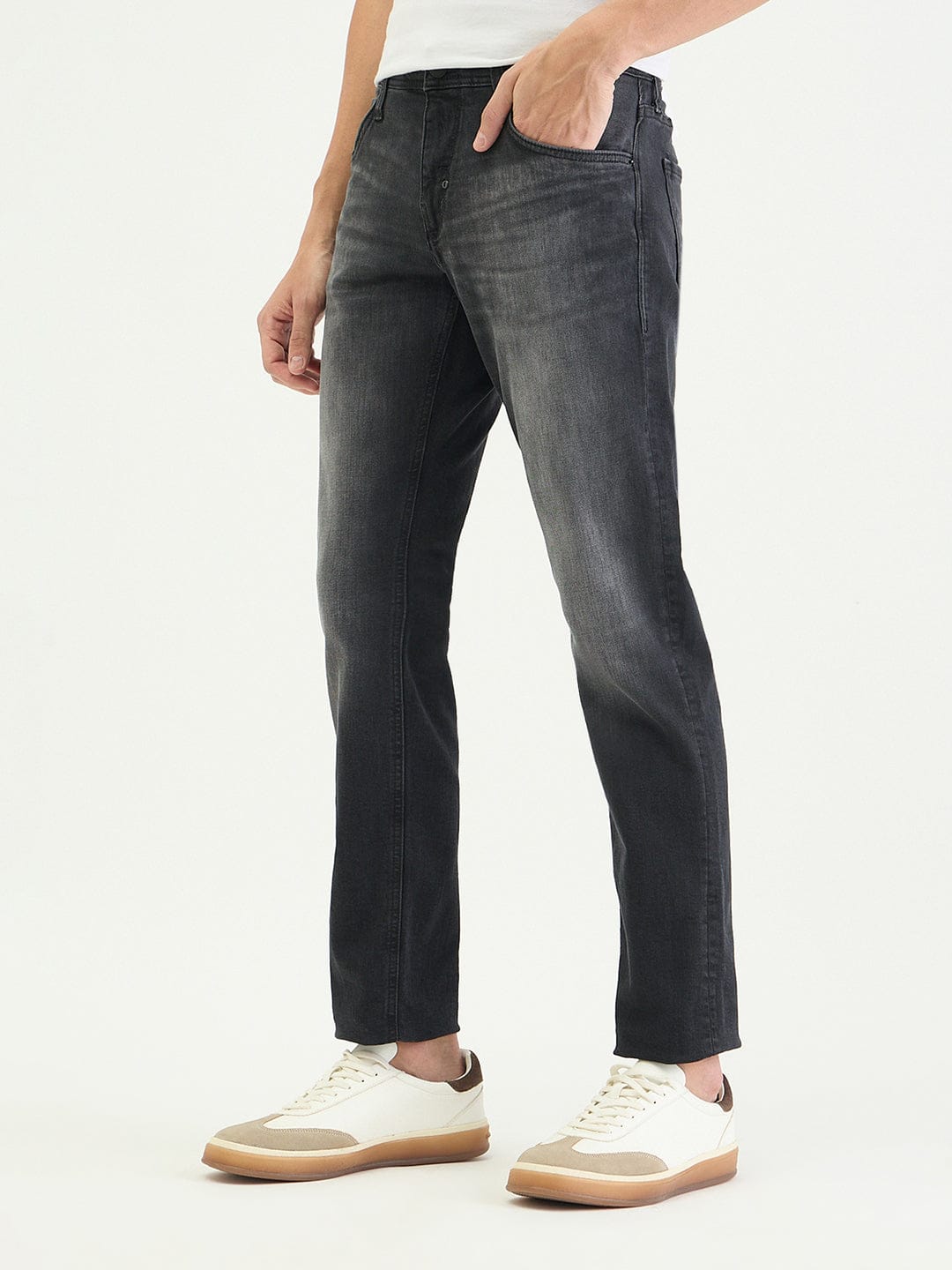 Antony Morato Men Tapered Fit Charcoal Black Solid Jeans