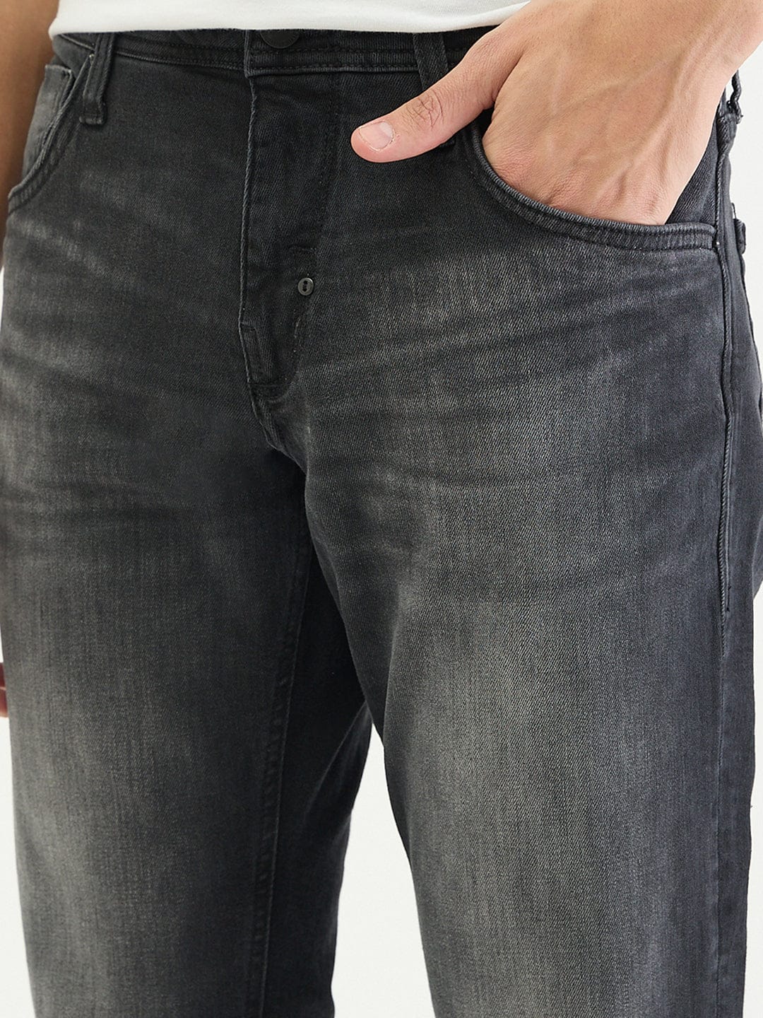 Antony Morato Men Tapered Fit Charcoal Black Solid Jeans