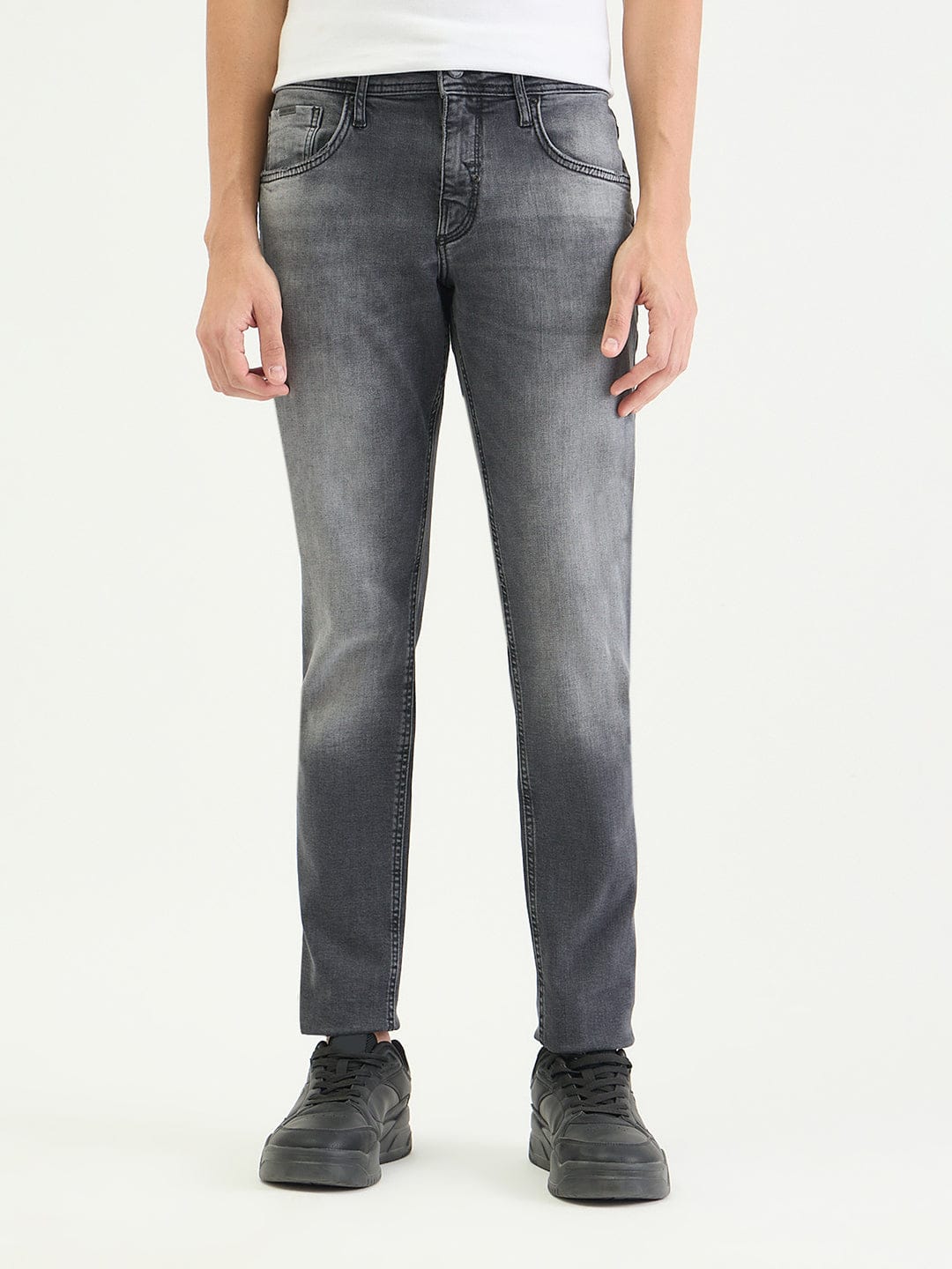 Antony Morato Men Tapered Fit Charcoal Grey Solid Jeans