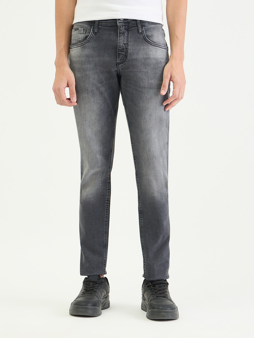 Antony Morato Men Tapered Fit Charcoal Grey Solid Jeans