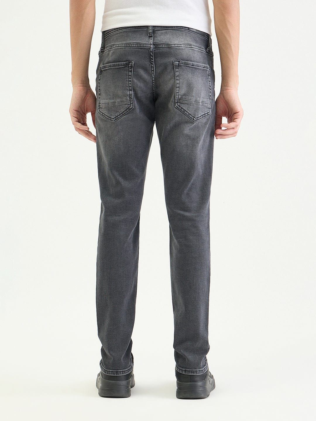 Antony Morato Men Tapered Fit Charcoal Grey Solid Jeans