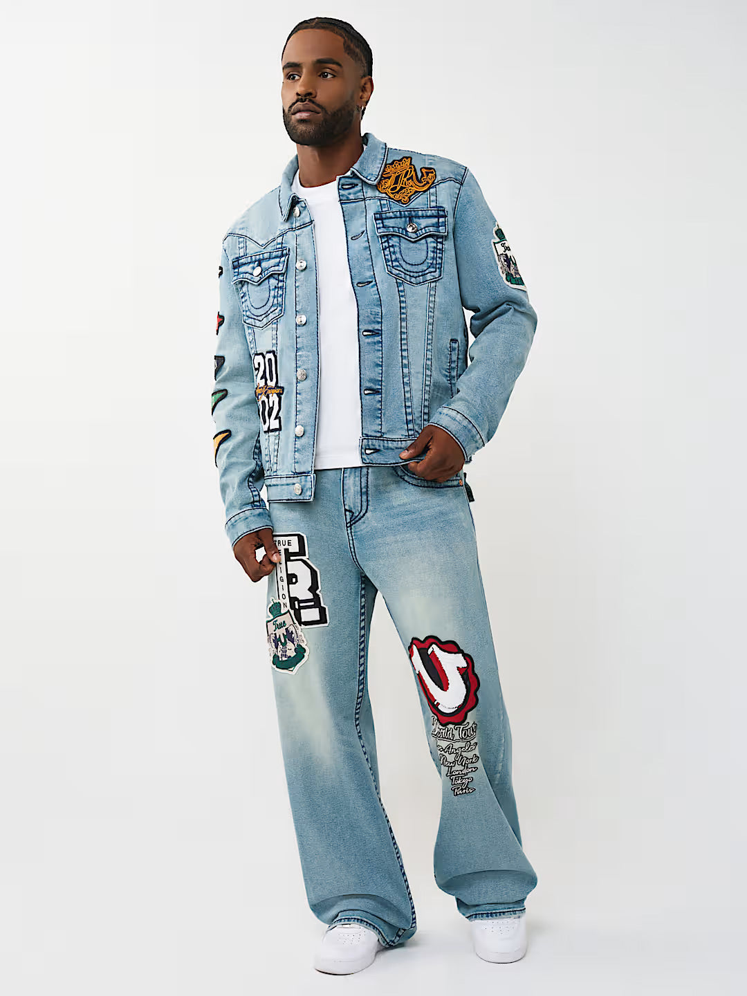 TRUE RELIGION Men Blue Vinny Big T Embroidered Relaxed Fit Jeans