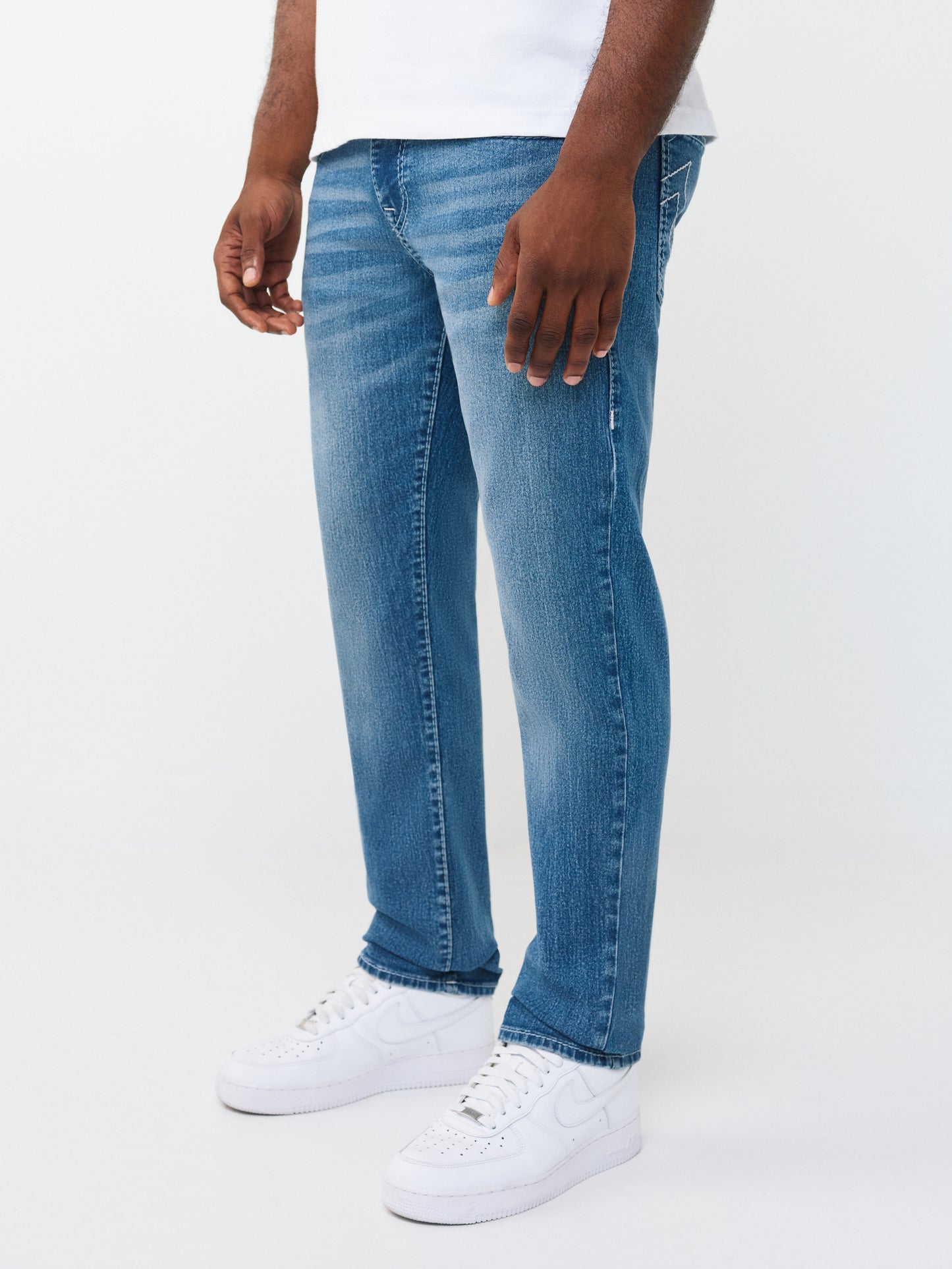 True Religion Men Blue Solid Slim Fit Stretchable Big T Geno Jeans