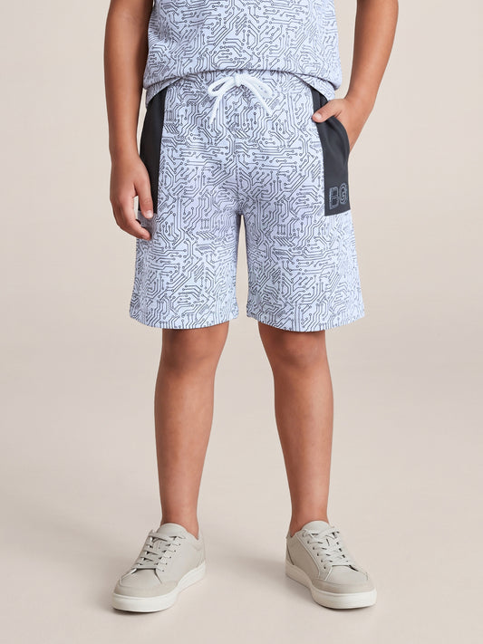 Blue Giraffe Boys White Printed Regular Fit Pure Cotton Shorts