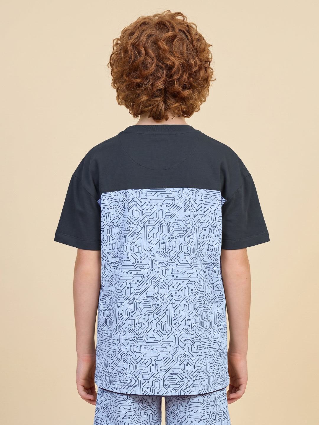 Blue Giraffe Boy White Printed Boxy Fit Cotton T-Shirt