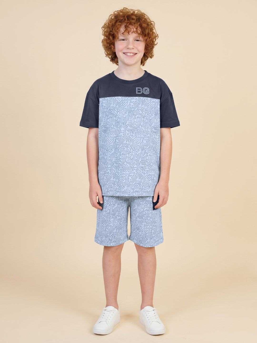 Blue Giraffe Boys White Printed Boxy Fit Pure Cotton T-Shirt