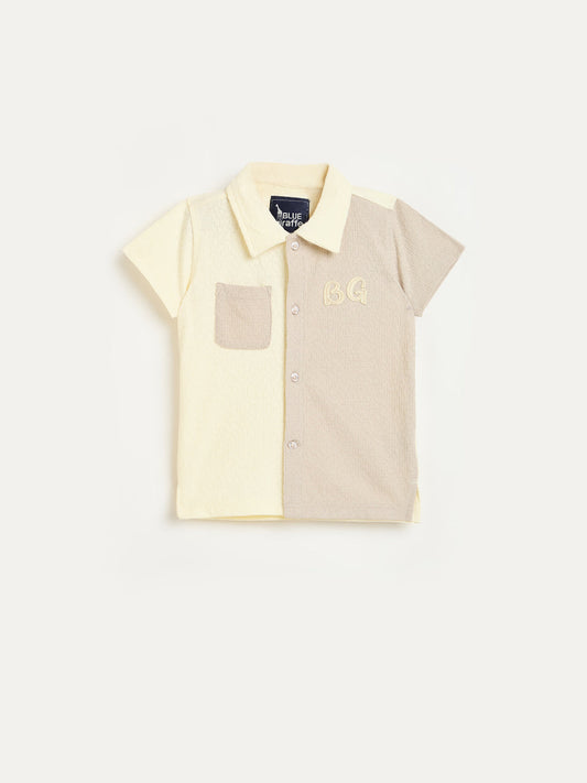Blue Giraffe Boys Beige Colourblocked Shirt
