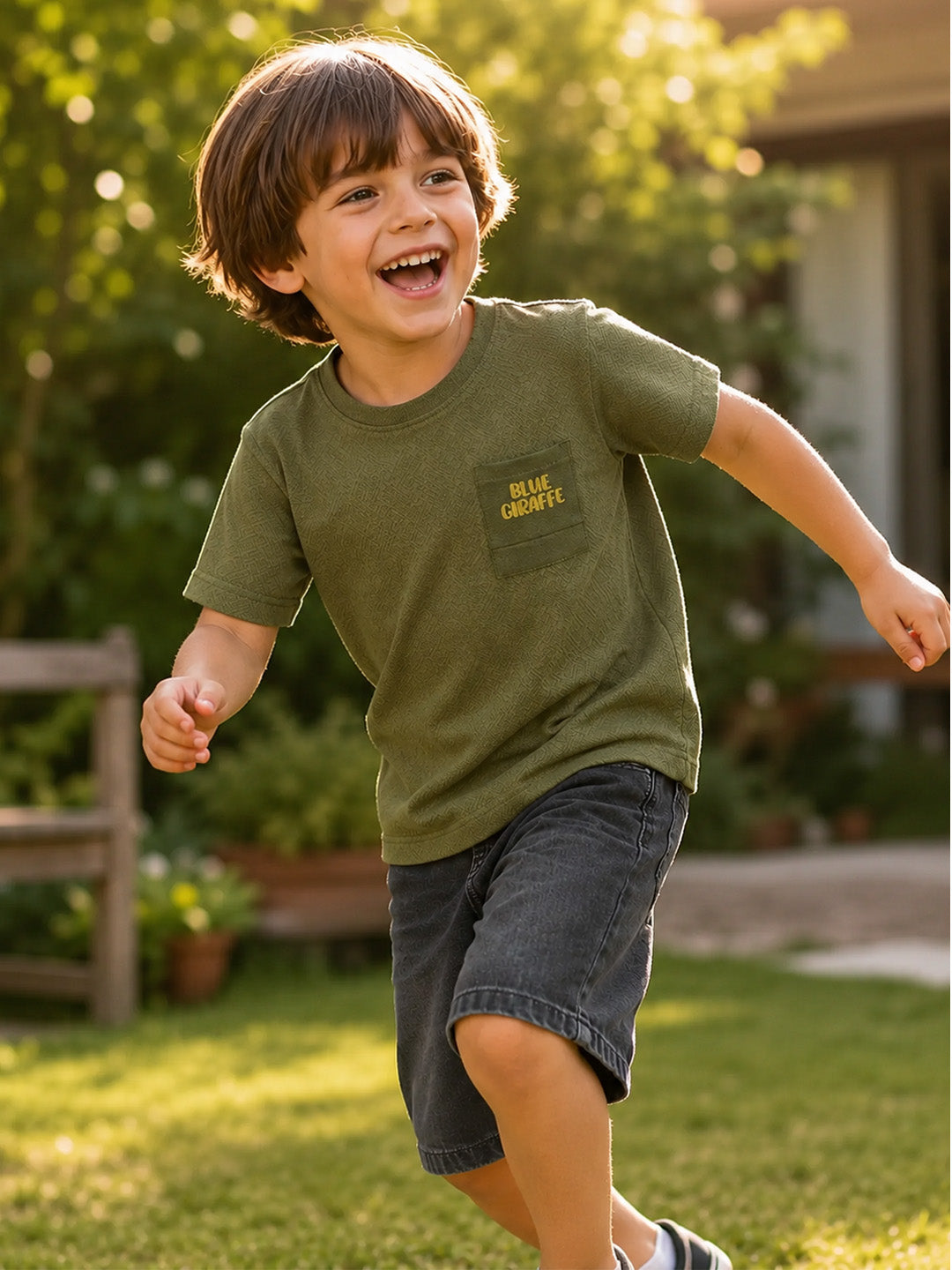 Blue Giraffe Boys Olive Green Solid Regular Fit Pure Cotton T-Shirt