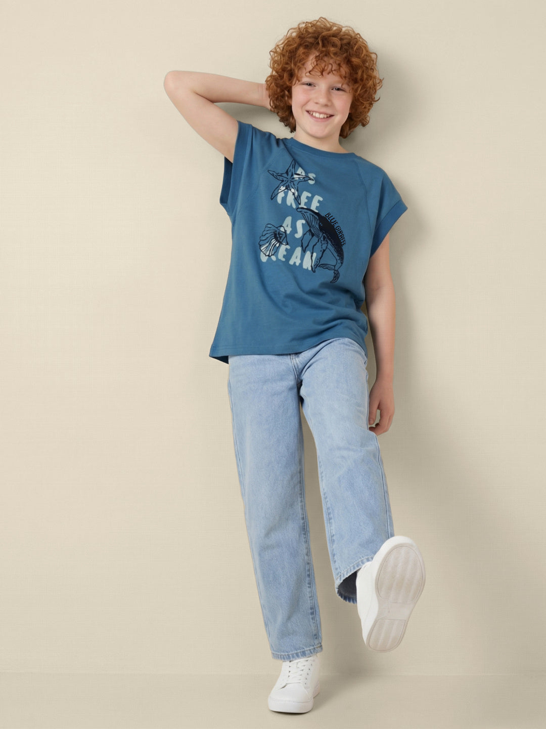 Blue Giraffe Boys Teal Printed Regular Fit Pure Cotton T-Shirt