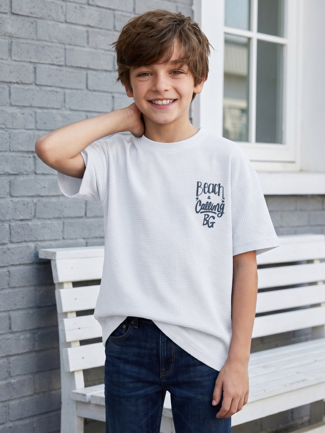 Blue Giraffe White Solid Boys T Shirt