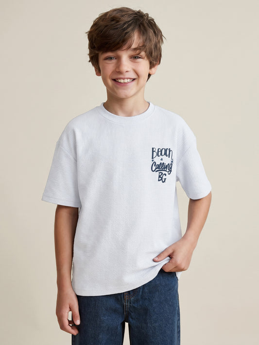 Blue Giraffe White Solid Boys T Shirt